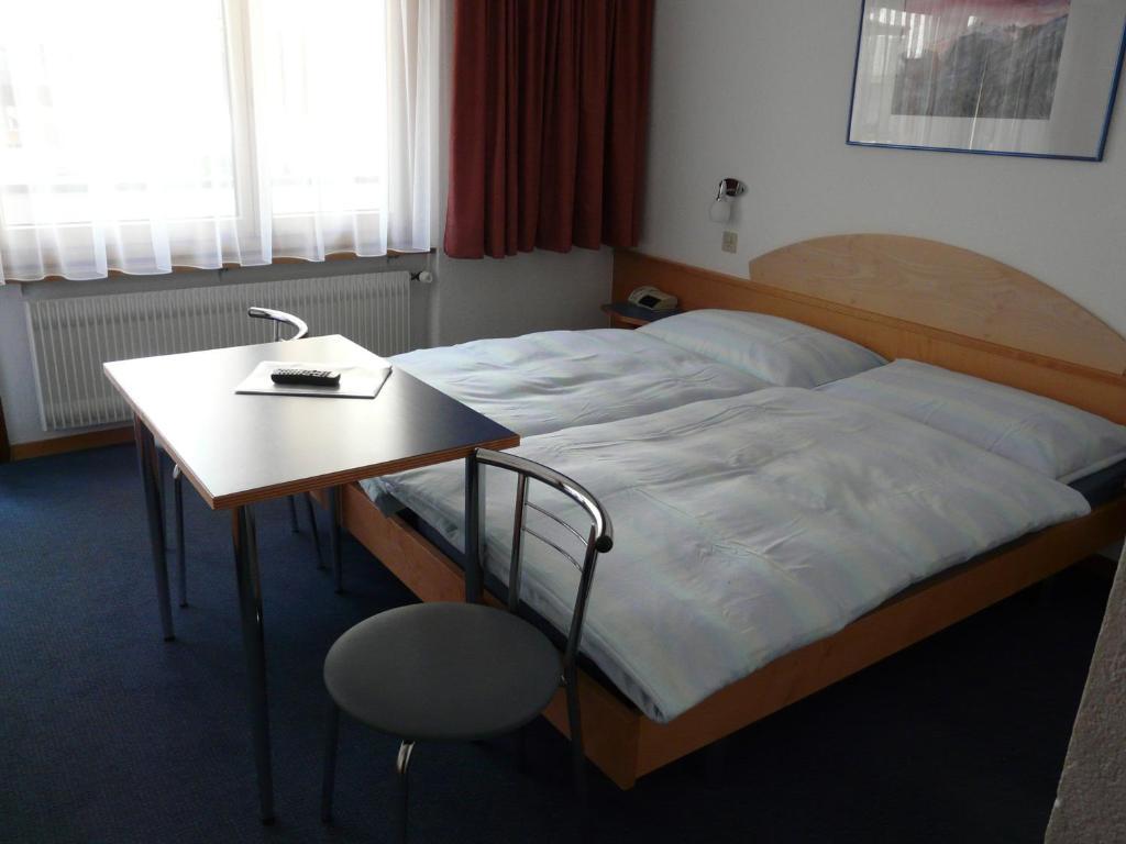 Hotel Garni Domino Saas-Fee Pokój zdjęcie