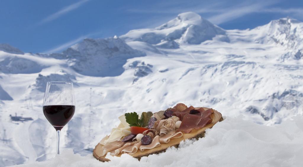 Hotel Garni Domino Saas-Fee Zewnętrze zdjęcie
